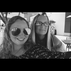 Meet your Posher, Kaitlyn